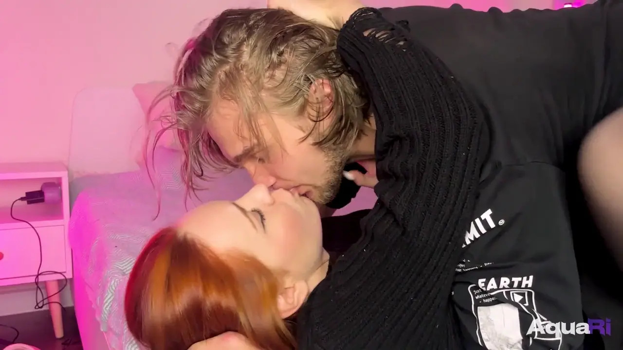 Horny Redhead Aqua_Ri Gets Fucked Hard
