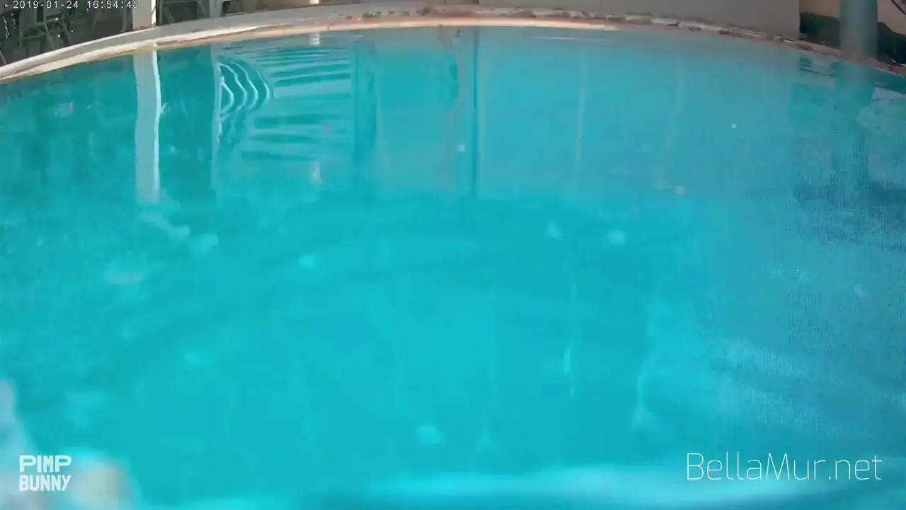 Bella Mur Gets Her Ass Fucked On Vacation