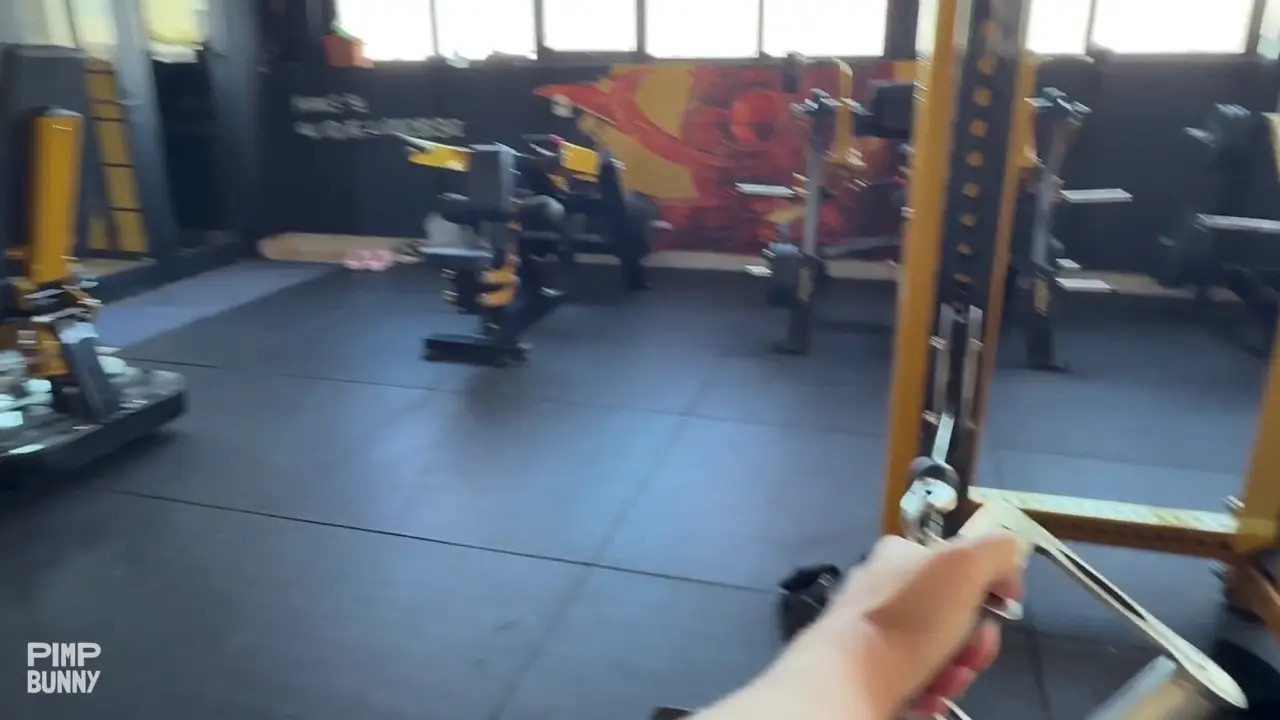 Gym Girl Well Ass Gets Banged After Working Out