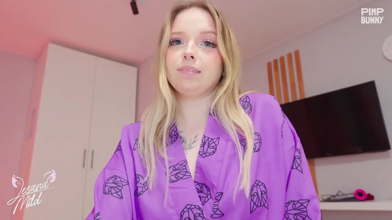 Sensual Anal Gape with Lesana Mild in Raw & Real Experience  