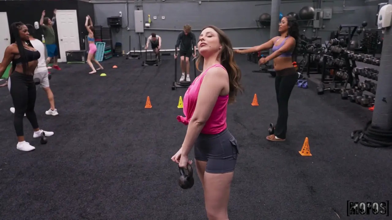Violet Dawn Gets Pounded In The Gym