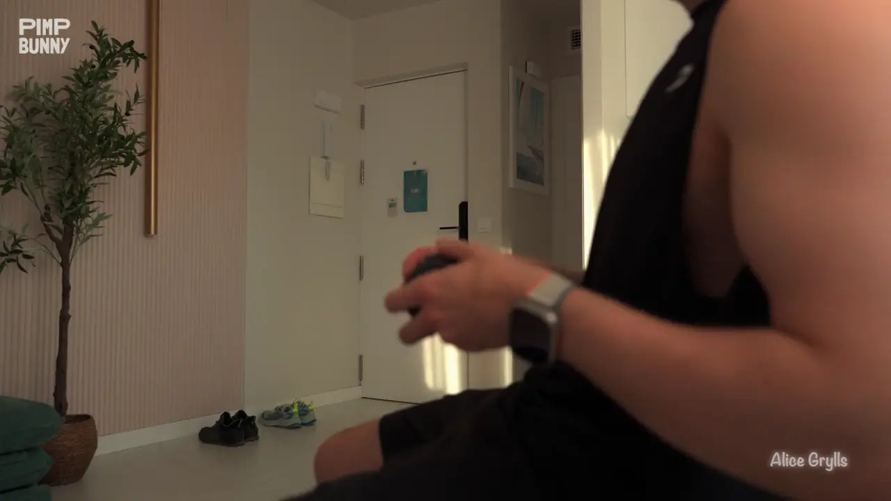 Stepsis Wasn’t Supposed To Tease Me – That’s Why It Ends With A Cumshot On Her tight Body