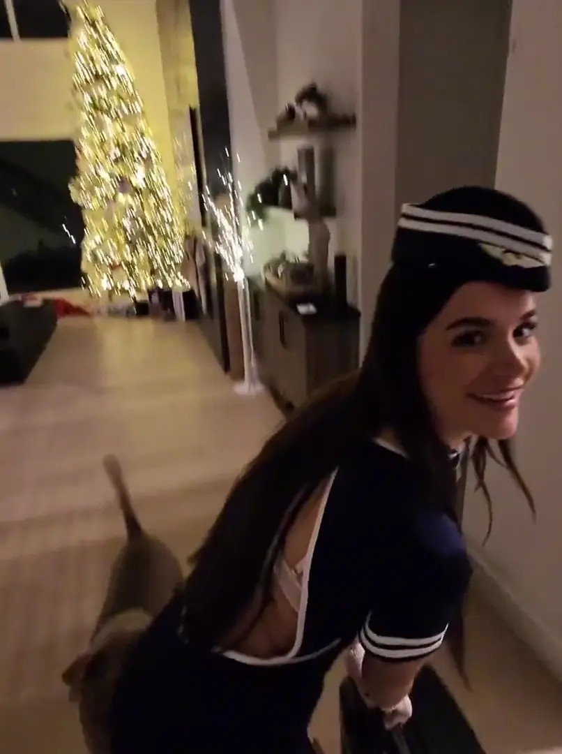 Arikytsya Flight Attendant Sextape Video Leaked
