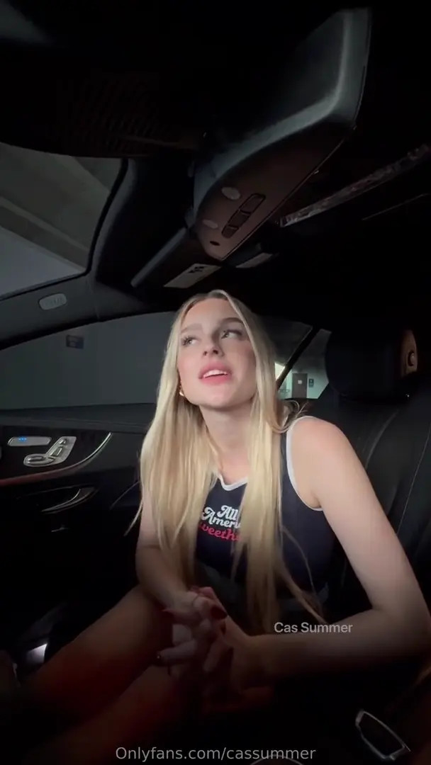 Csblondebombshell Gets Fucked In The Car Video Leaked