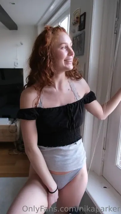 Nika Parker's Lusty JOI While Rubbing Her Cunt