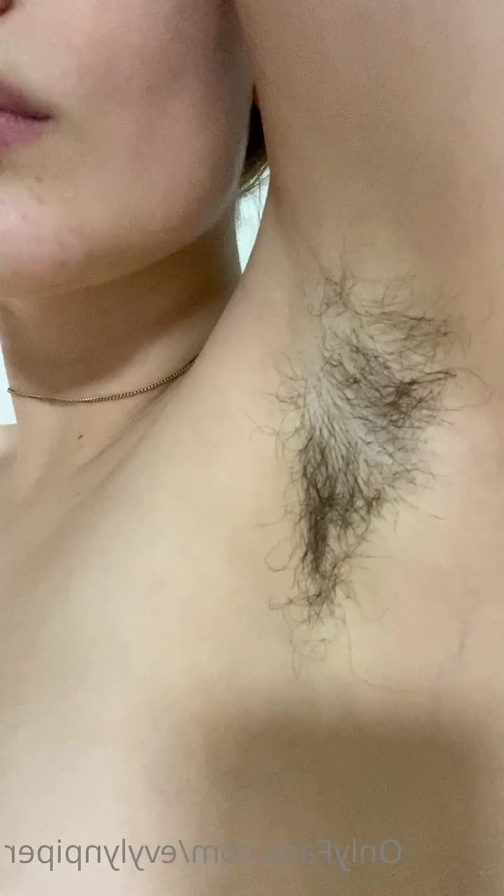 Marie Welsh [ lakshmishiddentreasures ] - 兔兔性感的新泳衣 夠騷吗 准备穿出海灘浪啦😜