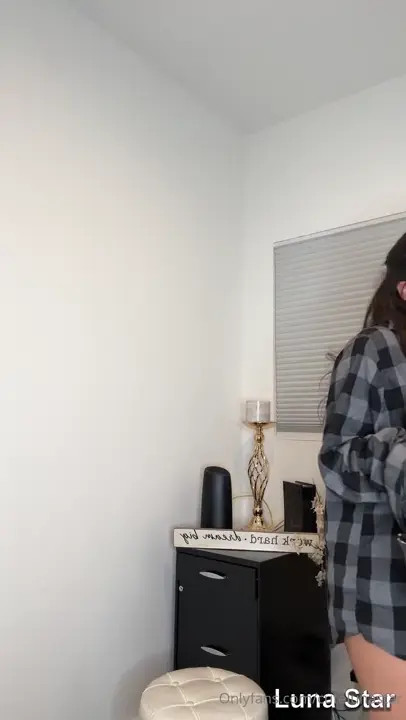 Raw & Real: Luna Star Reveals Big Boobs in Exclusive Leak  