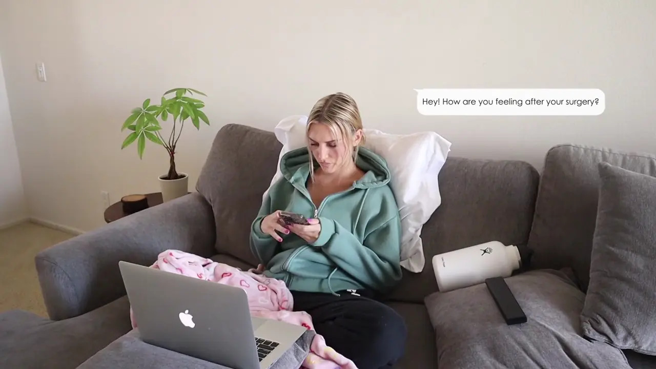 Tatum Christine Gets Fucked By A Dildo In A Step-Sibling Fantasy