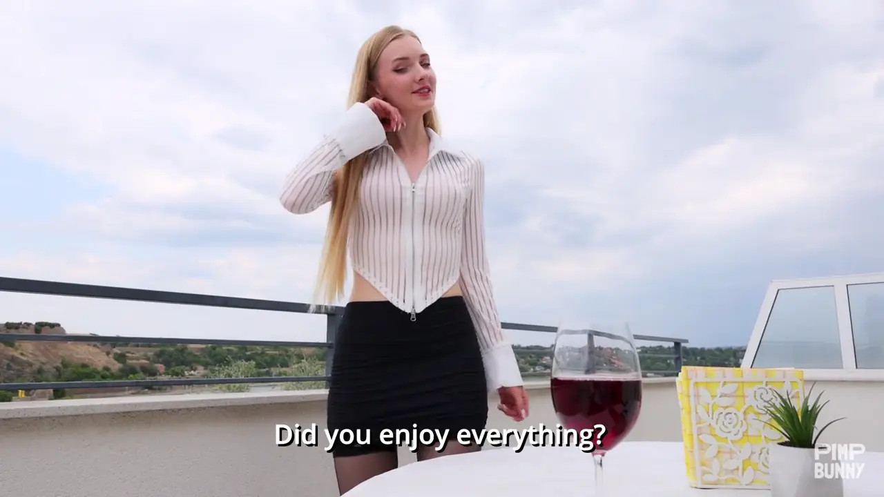Coffee Or Croissant — No, This Waitress Takes Only A Good Hard Dick As A Tip