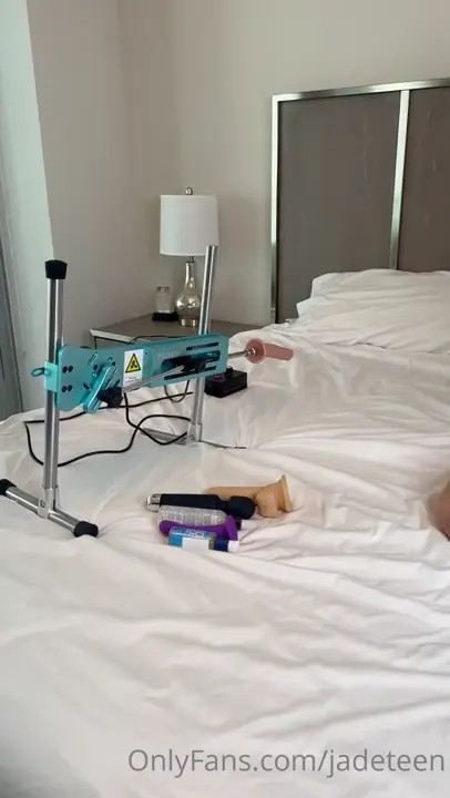 Jade Teen Double Penetrates Her Tight Holes