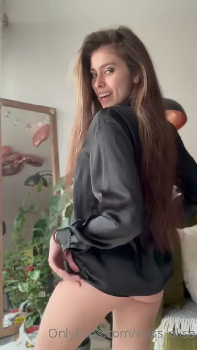 Alissa Foxy's Ass Worship And Solo Masturbation