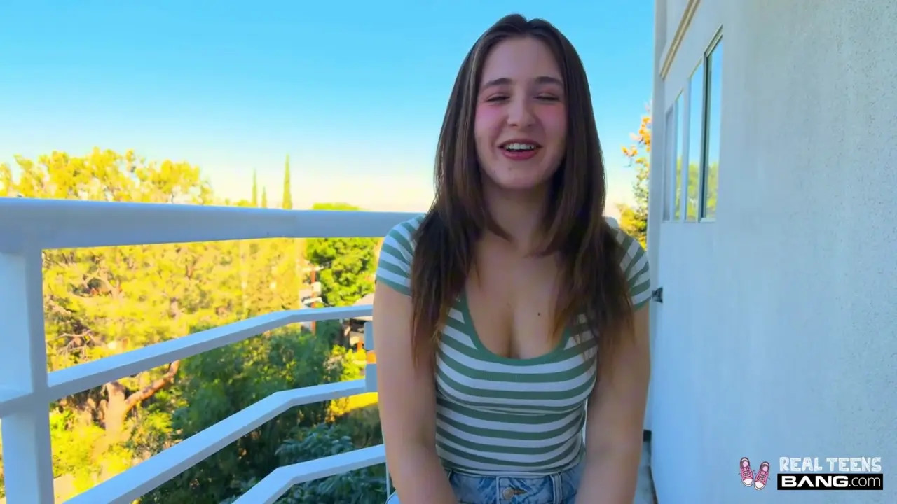 Alana Rose Pleasures A Cock With Her Mouth & Pussy