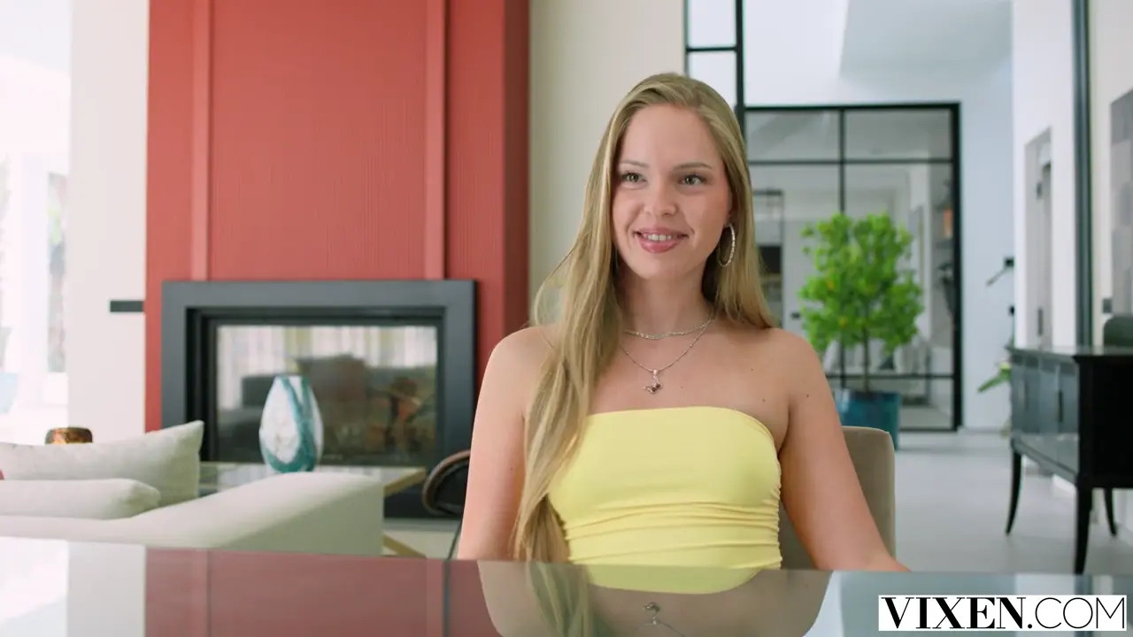 Eve Sweet And Rikakodesu Share A BWC In An Interracial Threesome