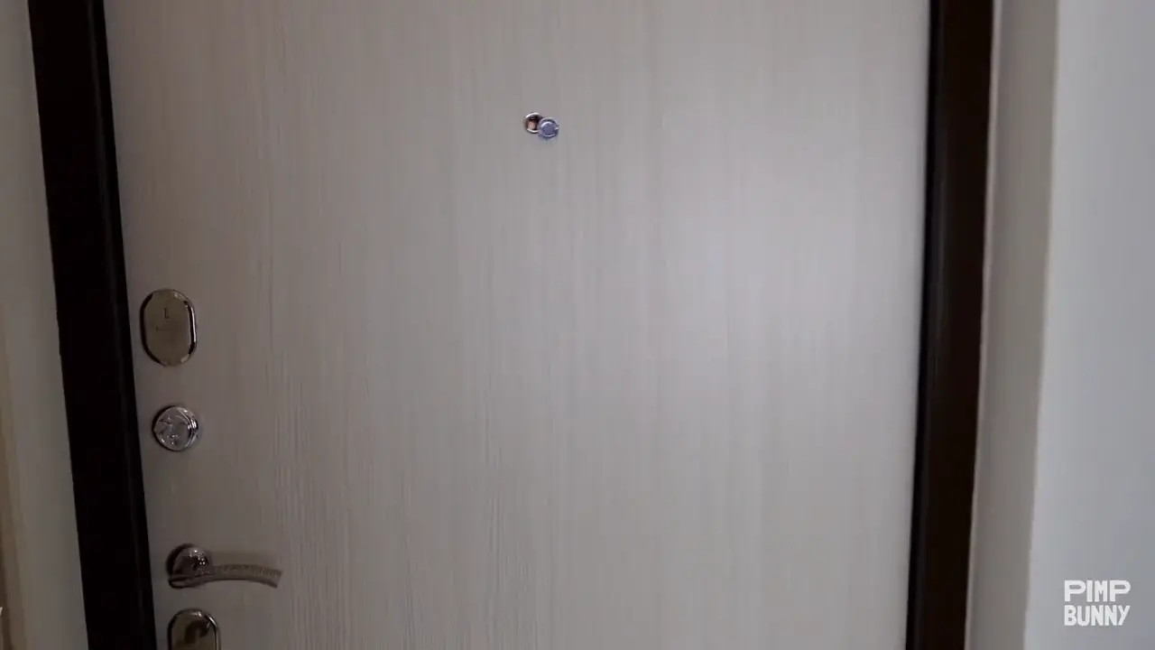 Sexy Food Delivery Courier Gets Fucked Hard And Receives A Facial