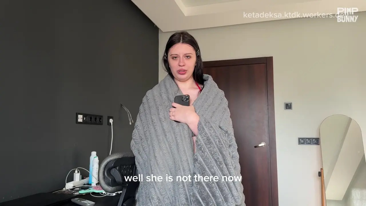 She Thanked The Photographer With Sex For Nice Shots