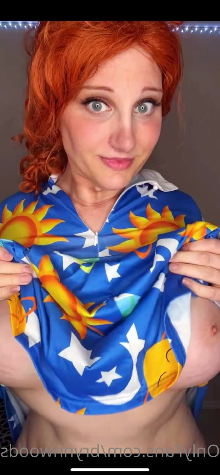 Brynn Woods [ brynnwoods ] - New G/G scene featuring @elliehaze drops over at @aestravip this