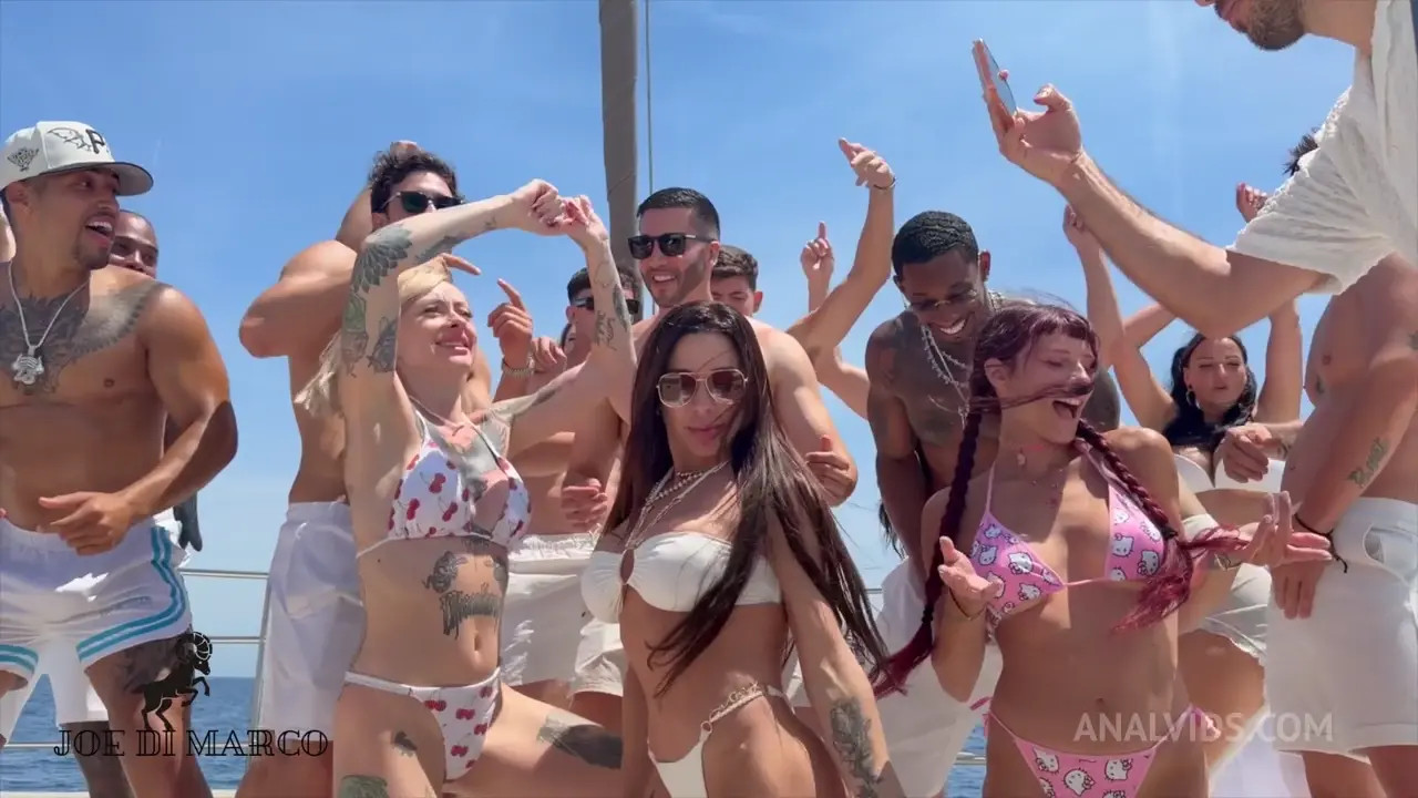 Yasmina Khan, Jolee Love, LuizaMarcato, Emily Pink, Roma Amor, Daisy Fay, Clea Gaultier & YourFavHailey Enjoy A Yacht Orgy