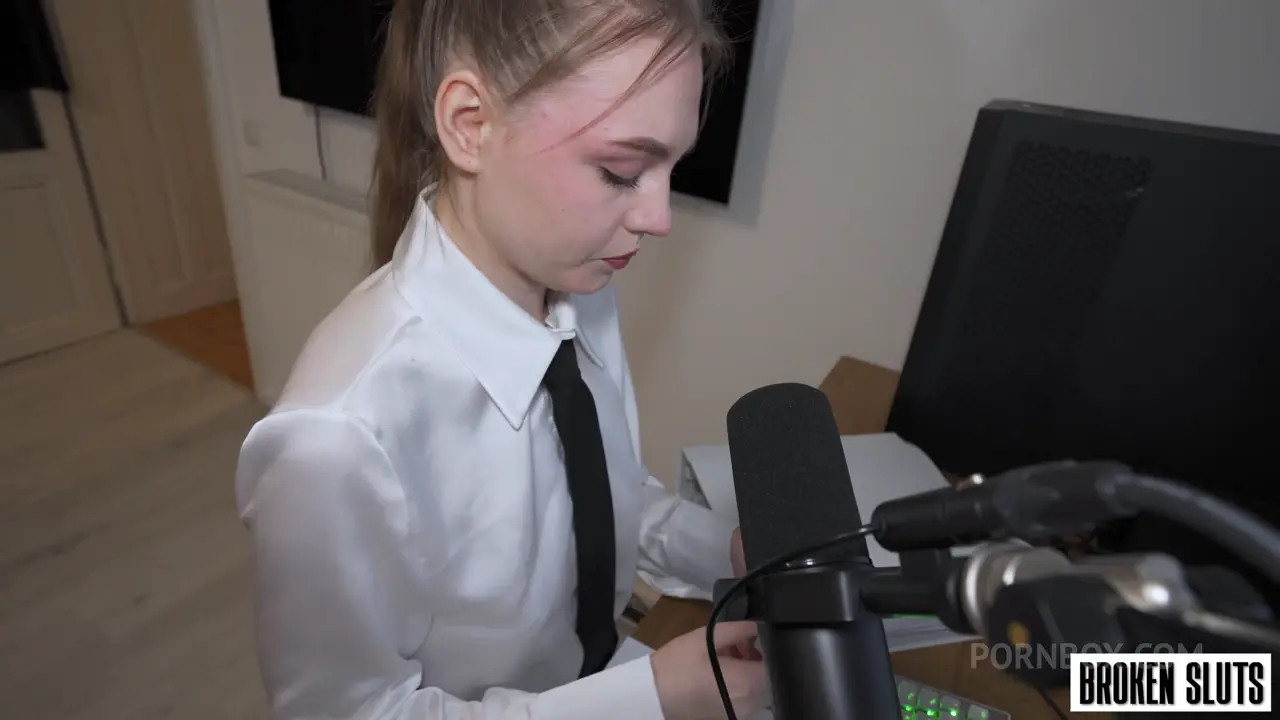 Silvia Wise Gets Fucked From Behind While Working