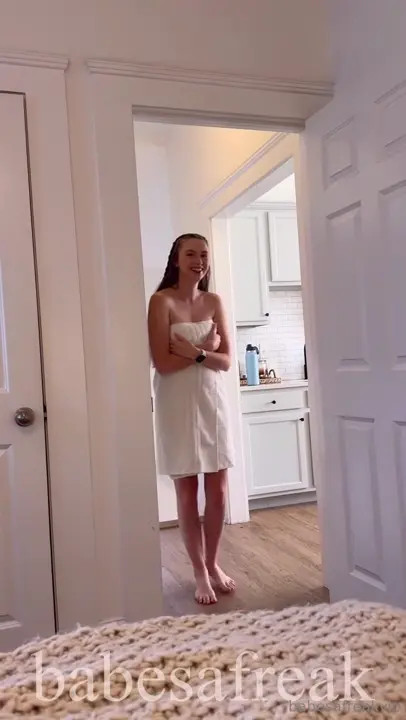 Babesafreak Takes Her Roommate's Cock