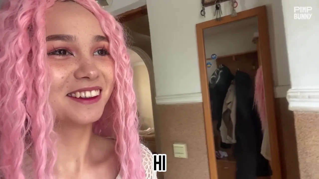 Outdoor Quickie With A Beautiful Skinny Pink-Haired Babe