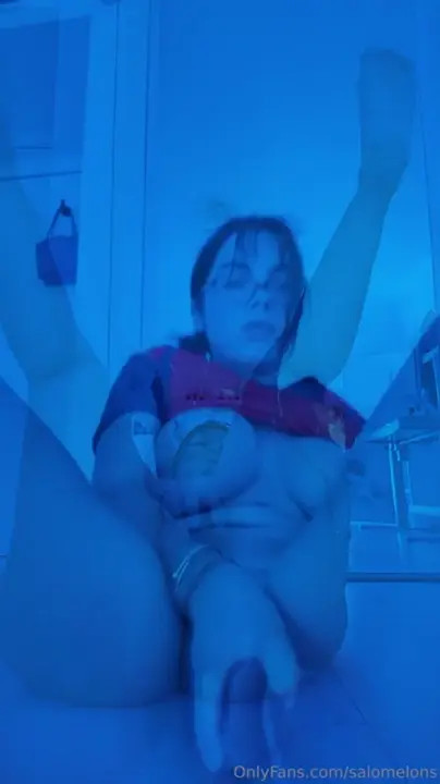 Salomelons Masturbates Using Her Dildo