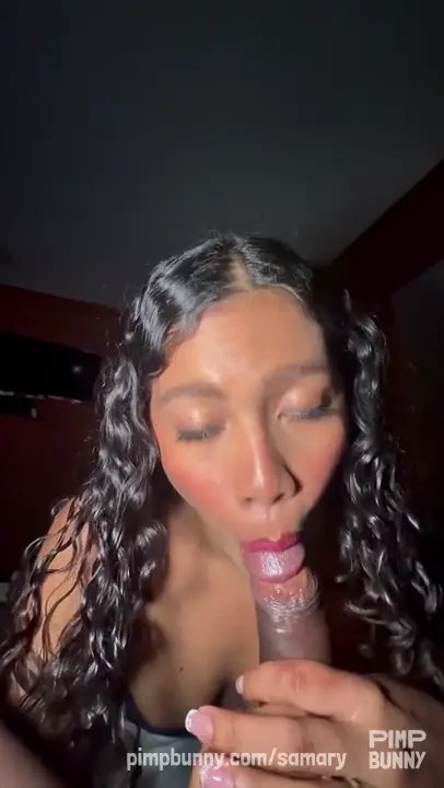 Gorgeous Teen Pleases Her Stepbrother
