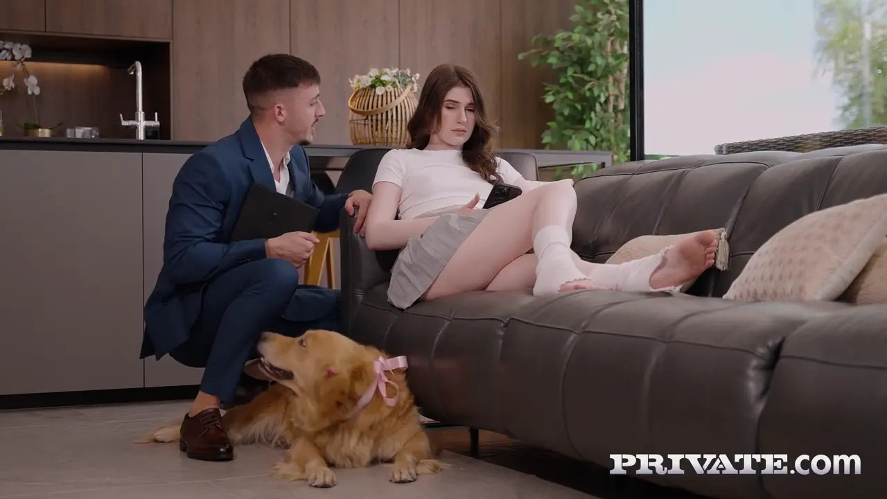 Hot Pearl Takes Anal From A Stranger While Her Husband Is Away