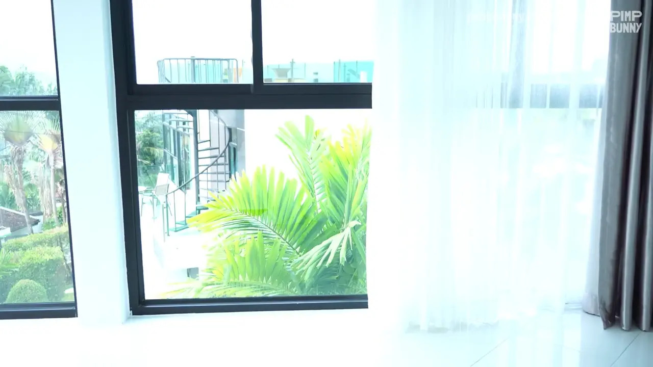 Bedroom Slut In Pastel Clothes Sucks Deep And Rides Until It Disappears