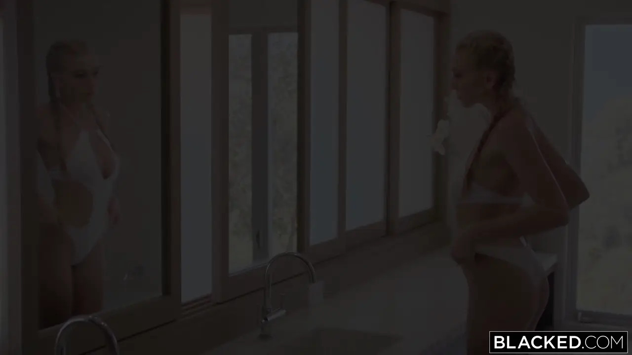 Kendra Sunderland's Viral Interracial Passion in HD  