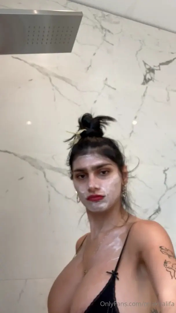 Mia Khalifa Shower Facial PPV Video Leaked