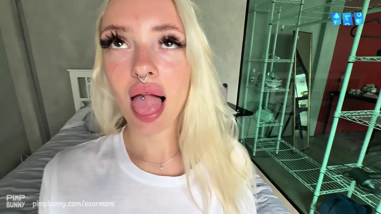 Slim Blonde With Gorgeous Curves Gets Fucked In Her Sweet Mouth And Pink Pussy