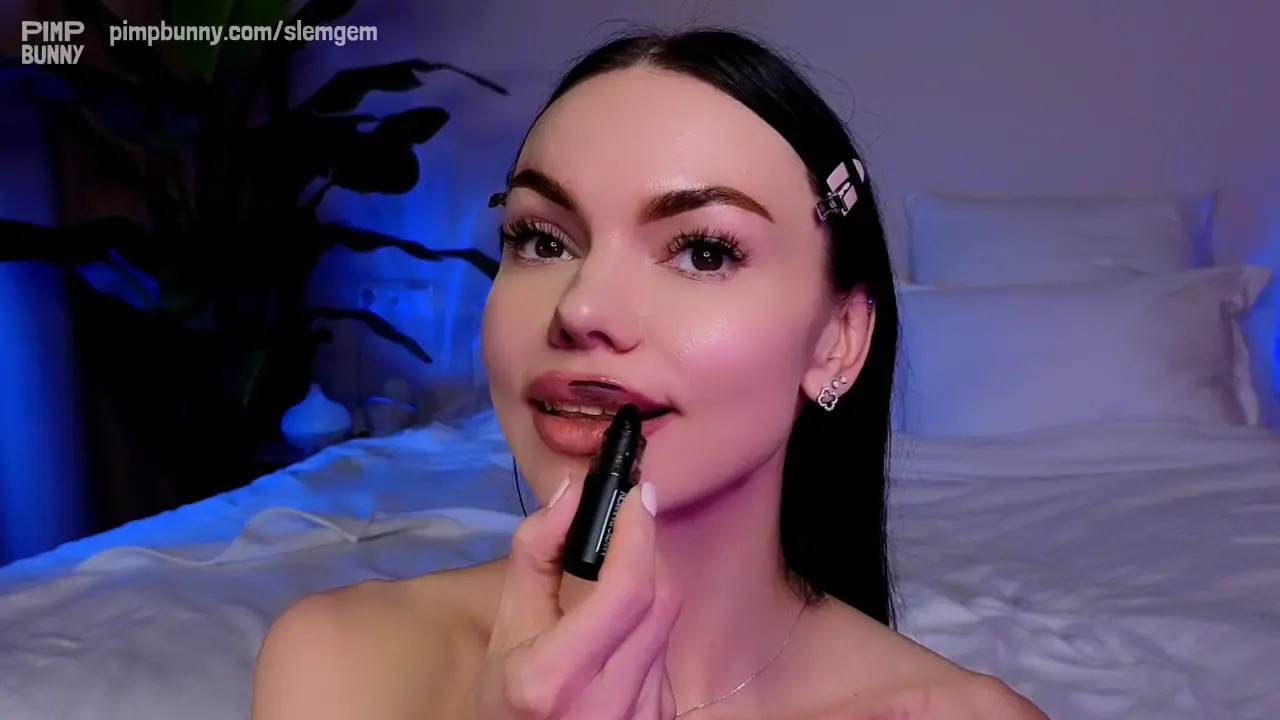 Slemgem Drips Hot Wax On Her Busty Tits And Ass