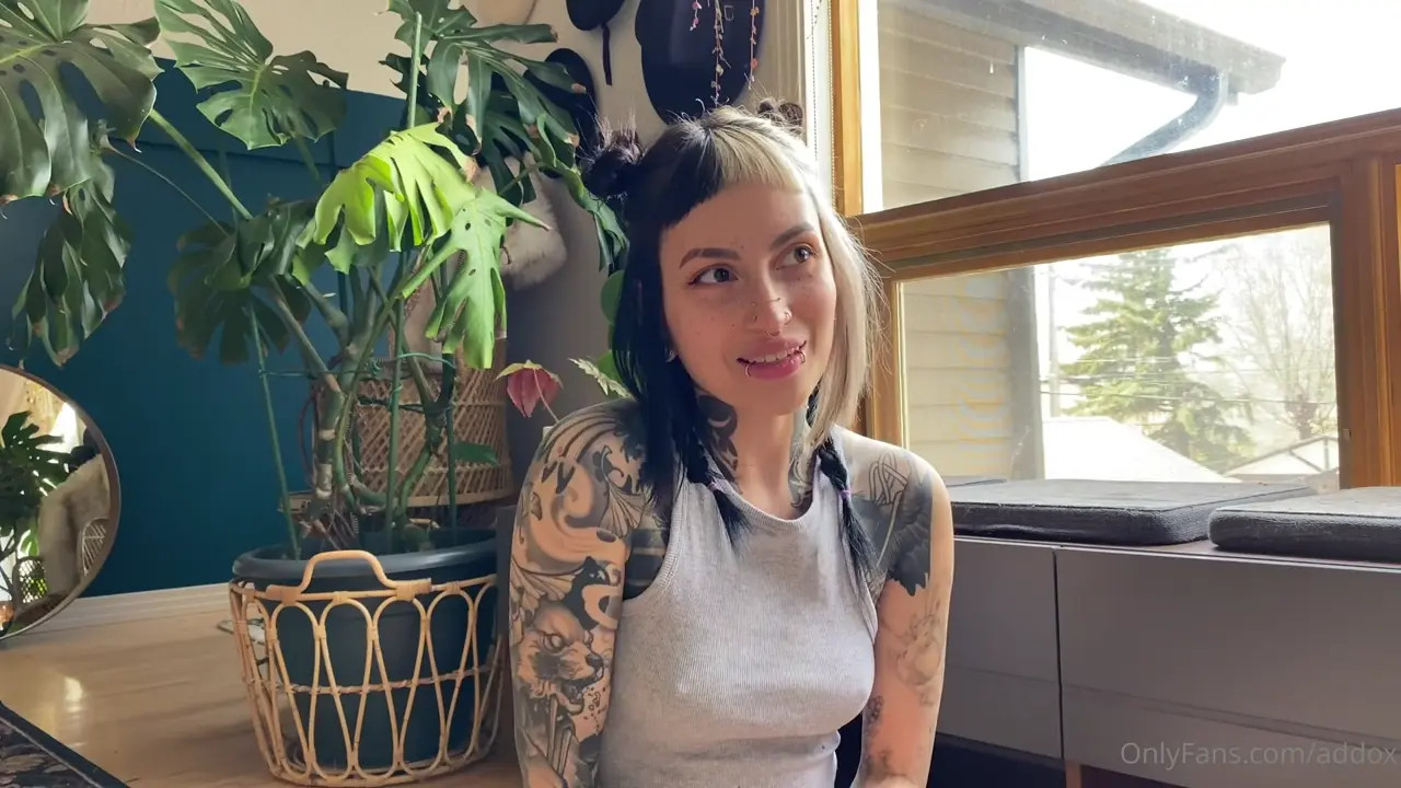 Addoxgrey Climaxes With Her Favorite Dildo