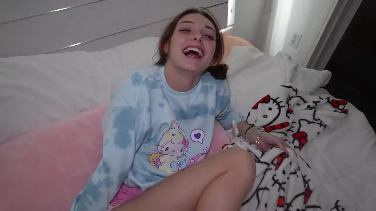 Shrooms Q Gets Anal After Squirting On Big Dick