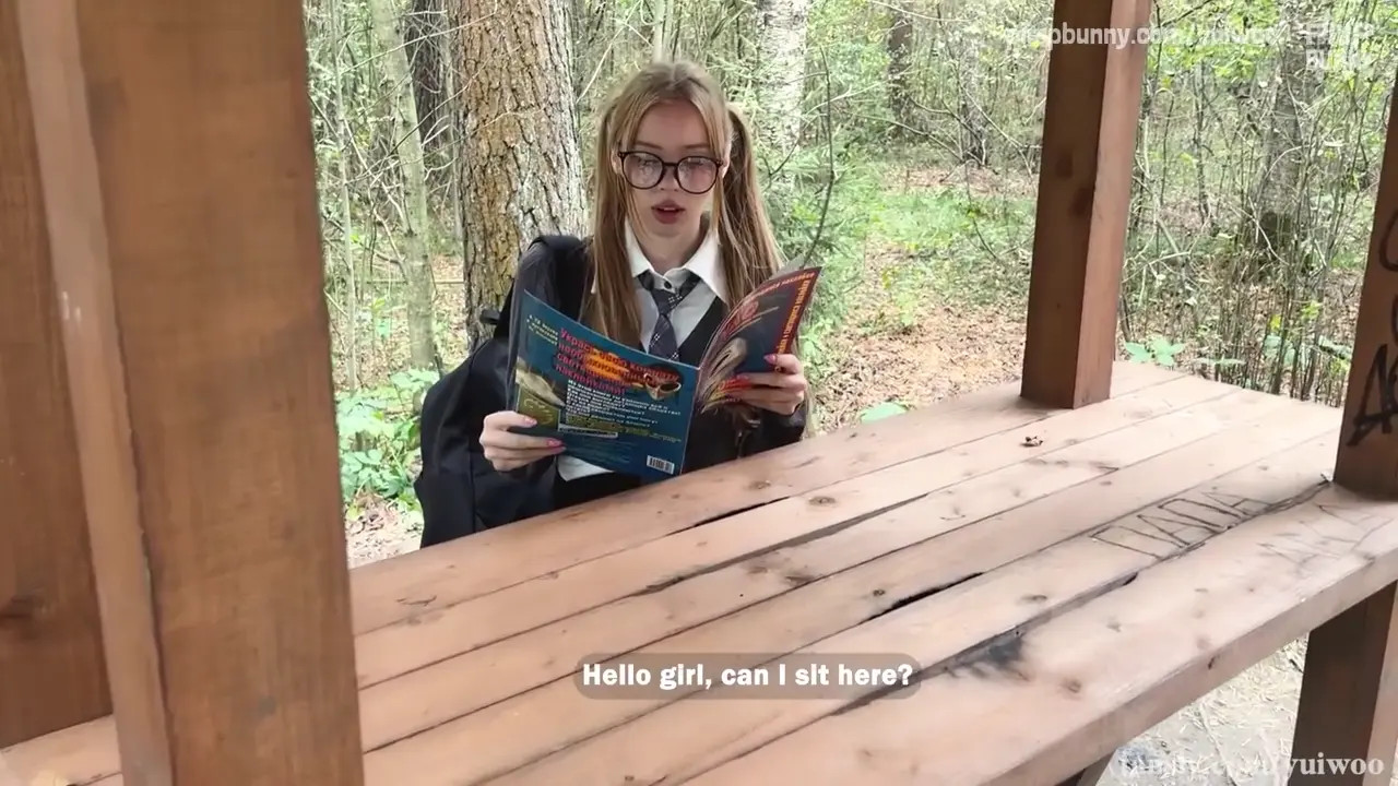 Yuiwoo's Exclusive Outdoor Blowjob Leak in Nature's Embrace