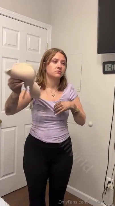 Katieslilwrld's Terrible Day Gets Better After Some Wild Sex