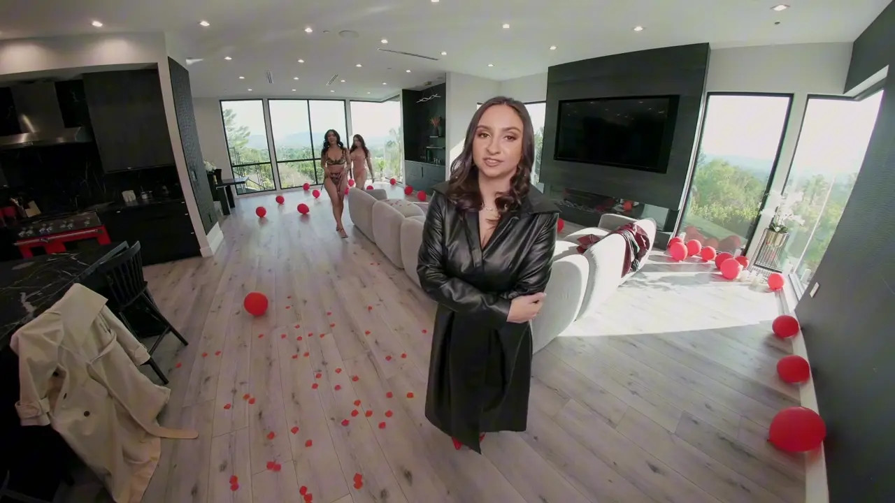 Hailey Rose, Roxie Sinner And Safeasmilkyway Share One Dick