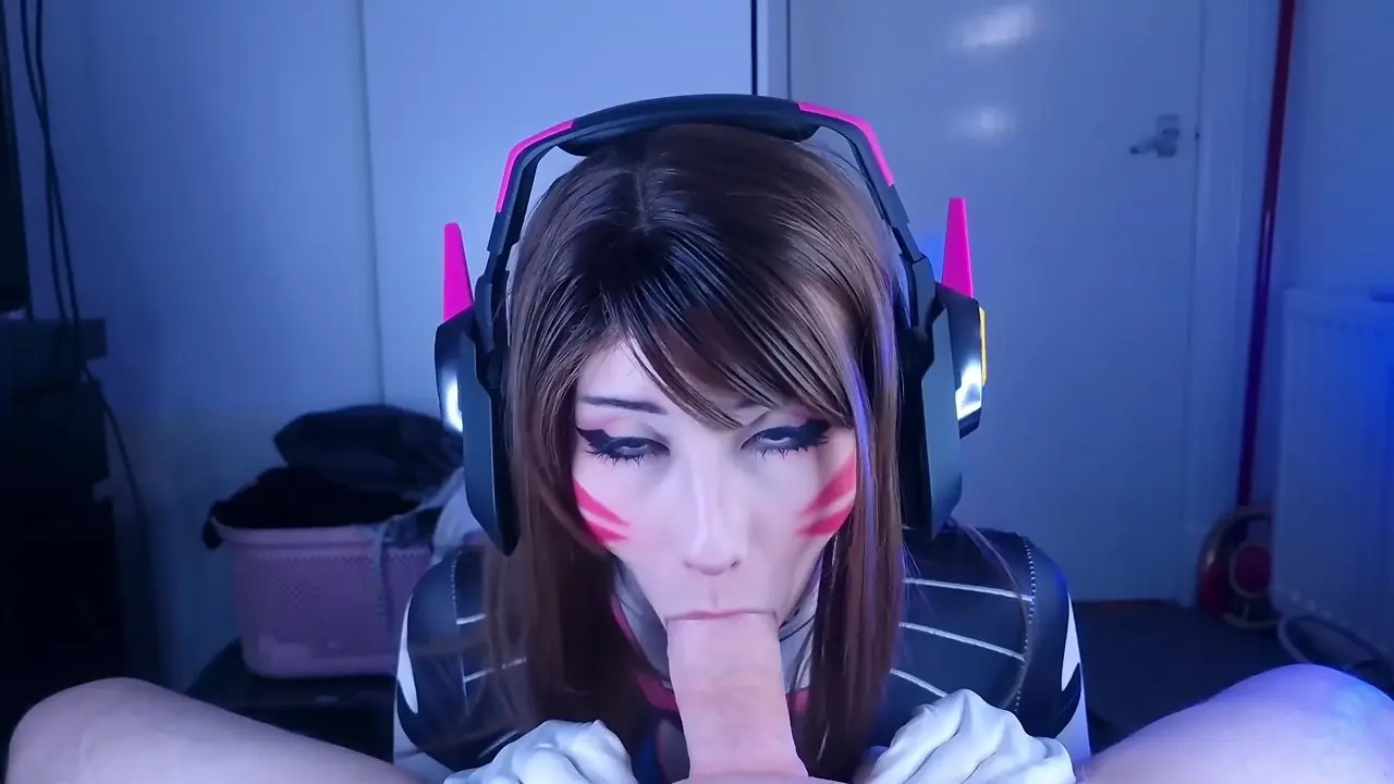 MissMoons Gets Pounded Hard In Her D.Va Cosplay