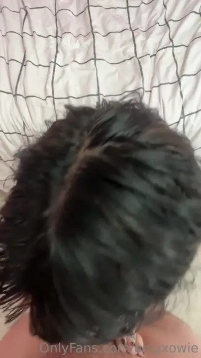 Goth Xowie Jones Gives A Hard Blowjob And Gets Fucked In The Ass