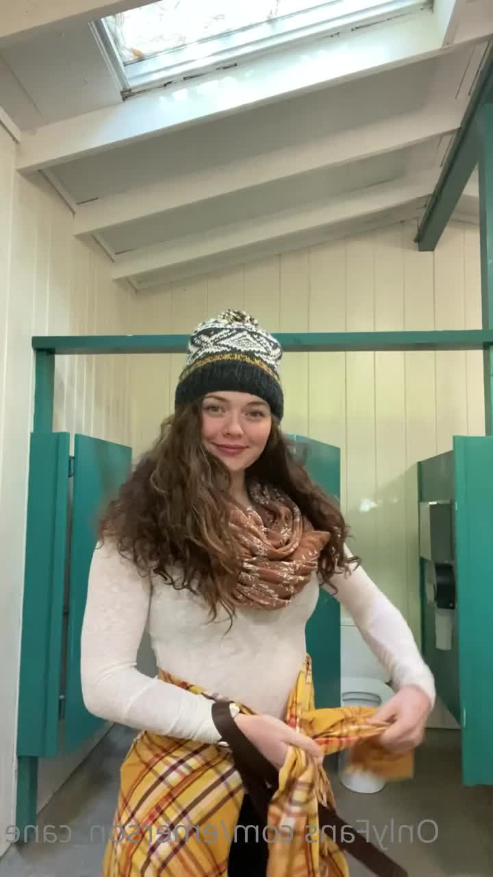 LITTLE MISS GOOD COOCHIE  🧚🏽‍♀️⚠️💦 [ fineassmercedes ] - Mi amor  can you make breakfast for me  I m a bit hungry  gt lt - ePornLeak