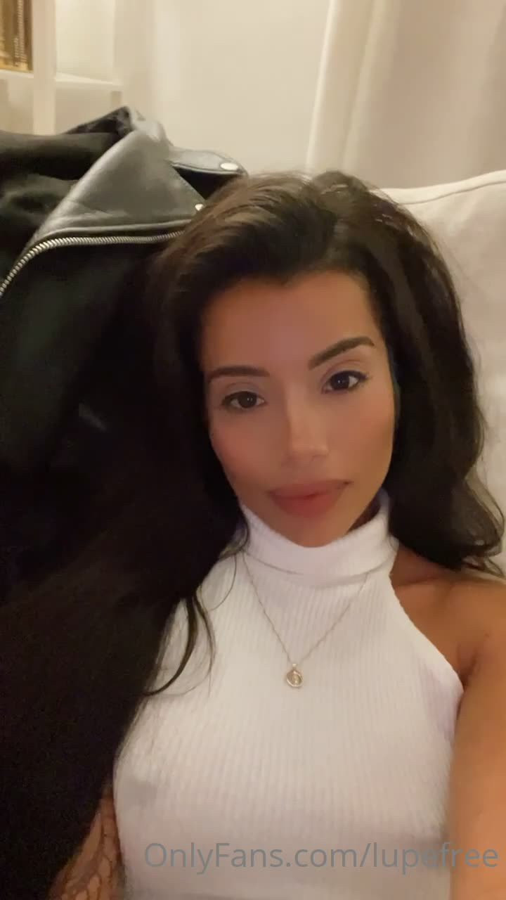 💙𝗠𝗶𝗺𝗼 𝗦𝗚💙 Erocosplay-Footfetish-Erosext [ mimorgue ] - While I'm on that theme, this vintage style map pattern silk 1940s