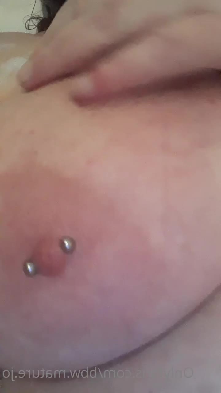 Quinn [ queenofquinn ] - POV: i’m riding you 😋💕  this was a super fun angle!! i’m