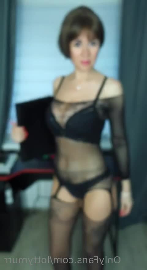 Sage [ sagedaniels ] - Can I be your #1? 💋