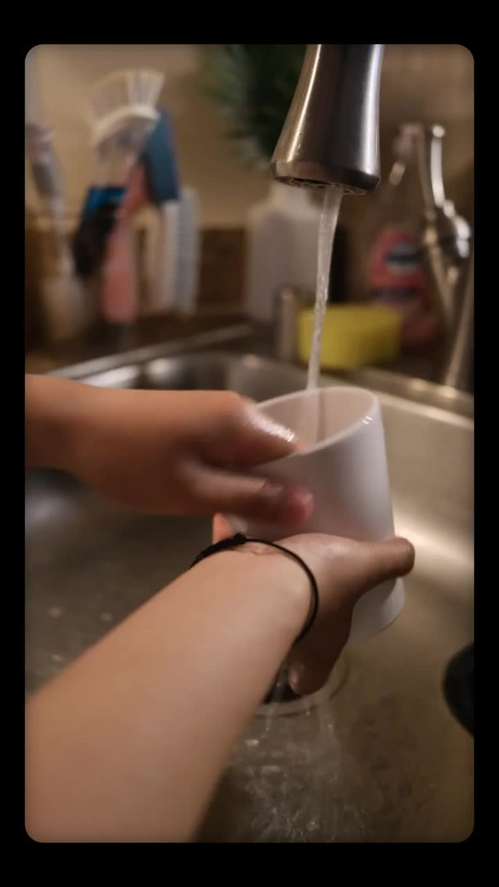 Trin [ trincyboid ] - A little chilly - ePornLeak