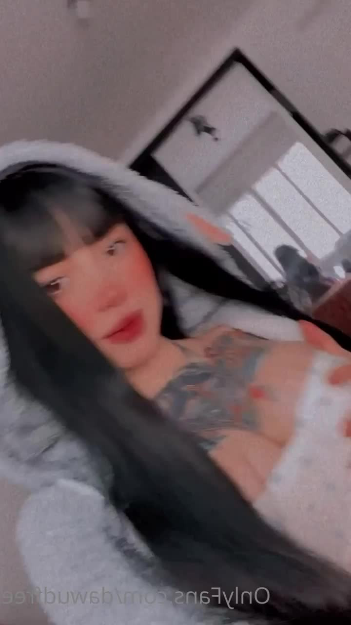 Froggee [ froggeevip ] - Who doesnt love happy hour    https onlyfans com 788758749 - ePornLeak