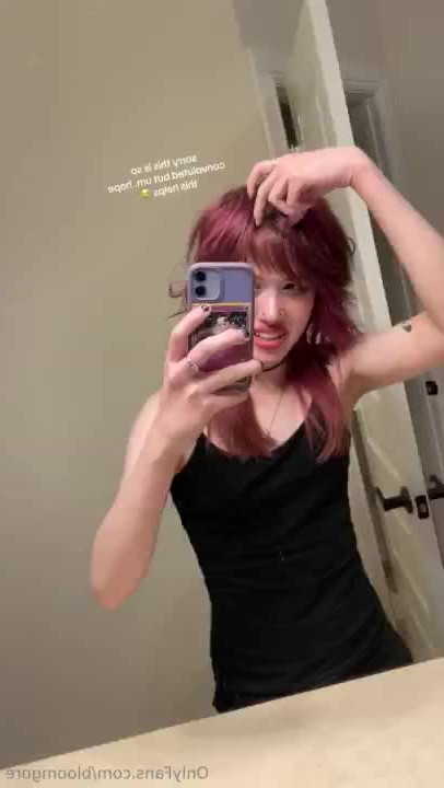 HoneyDrea ^^ [ honeydrea ] - I bought those red stars and I love them   What do you think