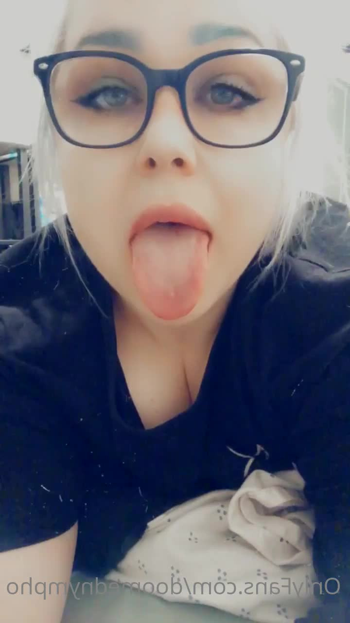 archie [ archerhehe ] - Start the afternoon off right! 😉