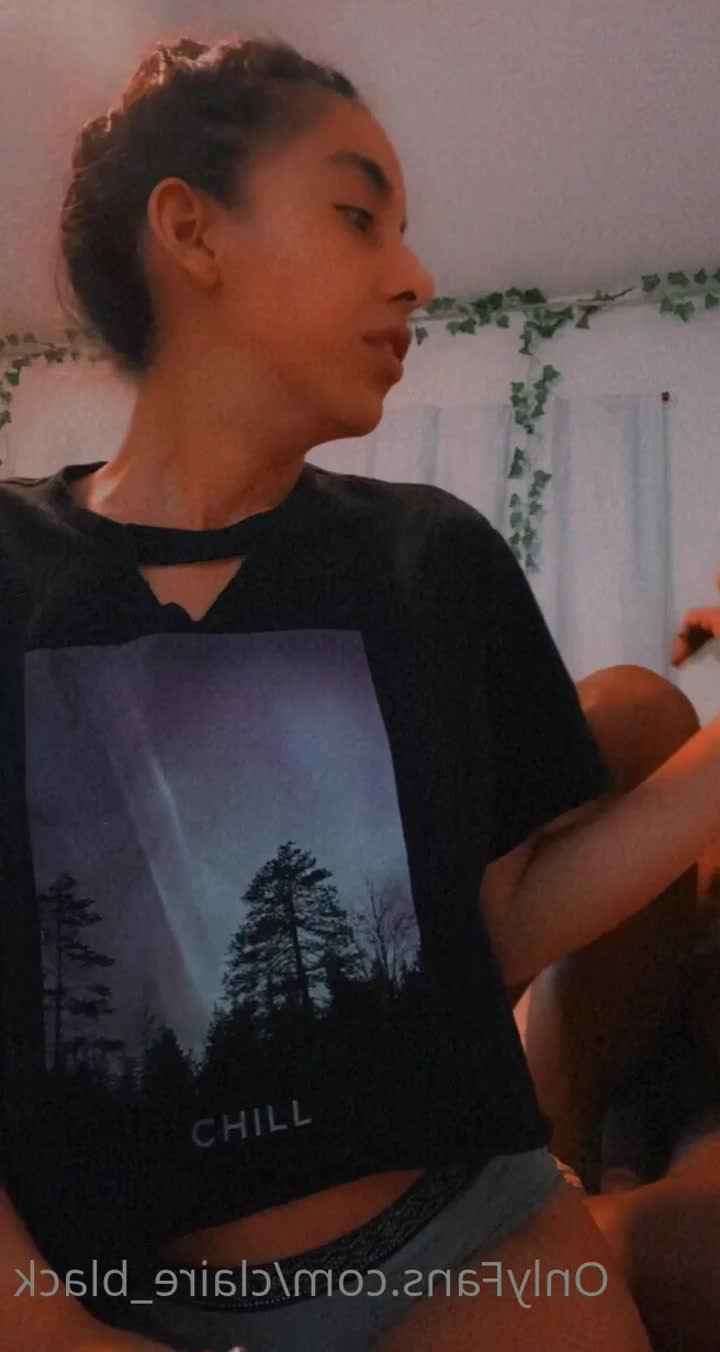 Noémie Dufresne [ noemiedufresne ] - Hi there sexy let s play