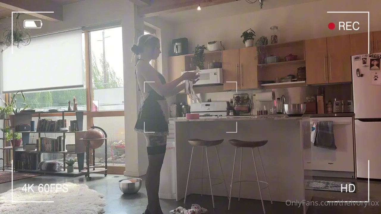 Maid Ivory Fox Gets Fucked By Her Boss In The Kitchen