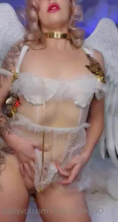 Talia Mint [ taliamint ] - It’s nice and clean for u 😆 hehehe